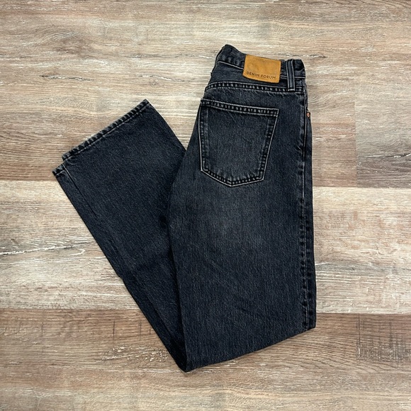 Denim Forum The Patti Mid Rise Straight Leg - Picture 2 of 4